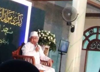Gus Mus sampaikan tausiyah Maulid Nabi di Masjid Al-Amin Pamotan