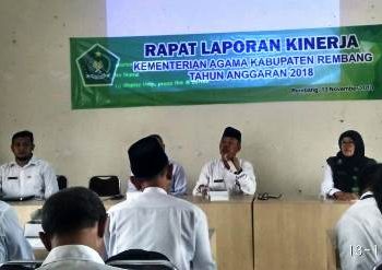 Laporan tahunan harus disampaikan dengan valid