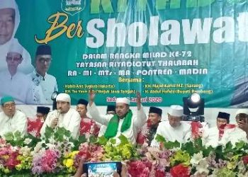 Puncak milad, MA Riyadl hadirkan Habib Anis Syahab
