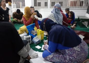 Puluhan Santri Al-Hidayat Sukseskan 1 Juta Vaksinasi