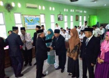 Kakankemenag lantik sejumlah pejabat eselon IV dan Kepala KUA