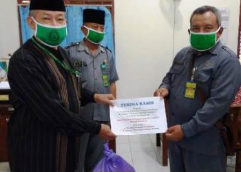 Kemenag Rembang salurkan bantuan paket Siaga Covid ke ratusan masjid