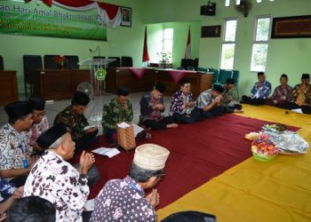 Kemenag adakan khotmil quran dan santunan yatim piatu