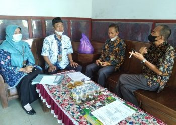 Kepala MTs Negeri 2 Rembang  Pererat Tali Silaturahmi Ke SD/MI