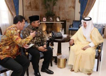 Bertemu Gubernur Makkah, Menag Sampaikan Kebijakan Penyiapan Jemaah Umrah Indonesia
