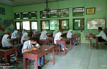 Hari Pertama, UM Daring MAN 1 Rembang Berjalan Lancar