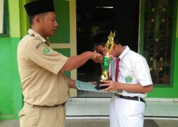 Jago Catur, Fayyadl siswa MIN 2 Rembang boyong juara I