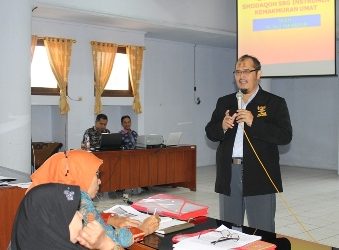 Zakat Tekan Angka Kemiskinan