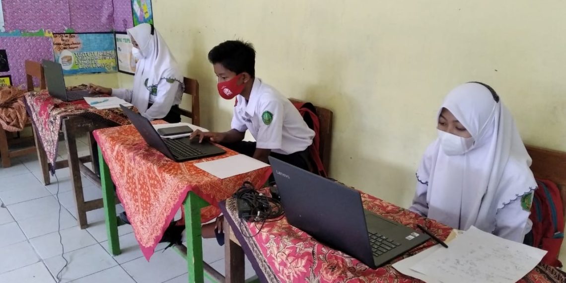 3 Siswa MTsN 2 Rembang Ikuti Kompetisi Matematika Suprarasional