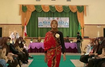 Semarak Lomba Dai dan Fashion Show MAN 2 Rembang