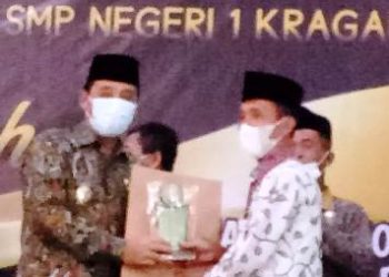 MTsN 4 Rembang berhasil meraih penghargaan madrasah adiwiyata
