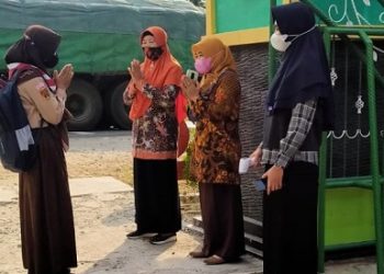 Budaya Berakhlak MTsN 3 Rembang