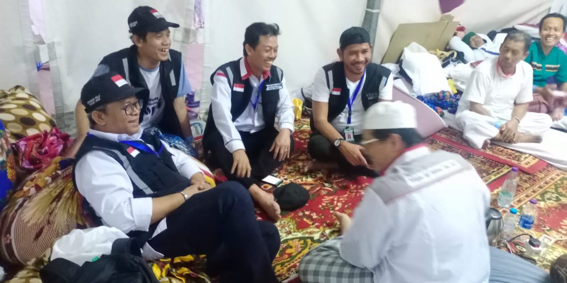 Pejabat Kunjungi Tenda Jemaah Haji SOC 09