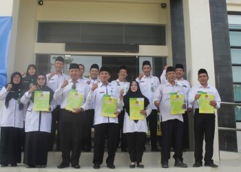 Enam PNS Terima SK Purna Tugas, Ini Sejumlah Pesan Kakankemenag