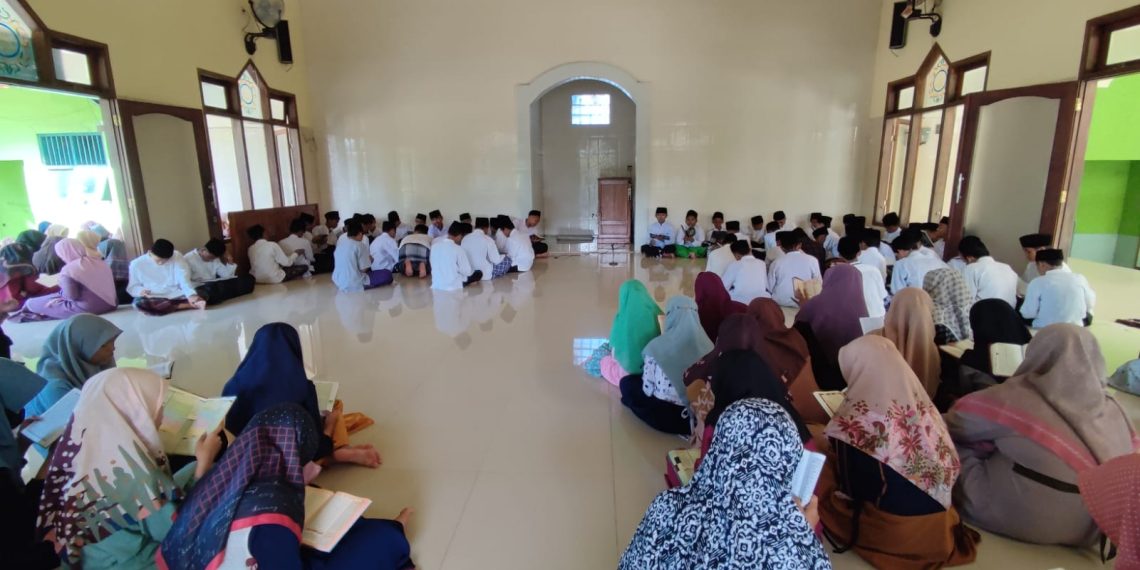 Ini Sejumlah Acara MTsN 1 Rembang Peringati Hari Santri