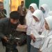 Peserta Praktikkan Materi Pelatihan dari Narsum UMK