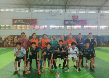 Guru dan Siswa Ini Jalin Keakraban dengan Pertandingan Sepakbola