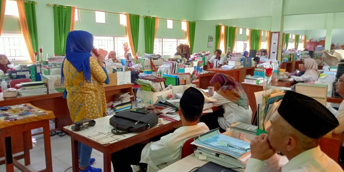 Pentingnya Digitalisasi Perbankan, BRI Sosialisasi di MAN 2 Rembang