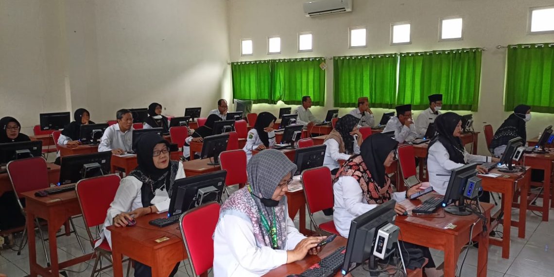 CAT IPMB di MAN 2 Rembang Berjalan Lancar