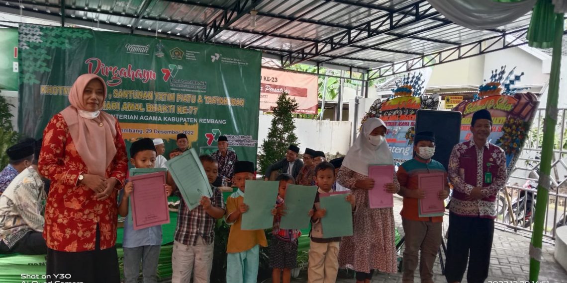 Tasyakuran, Kemenag Santuni Yatim Piatu