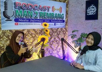 Aktif di OSIS, Siswi MAN 2 Rembang Ini Juga Berprestasi