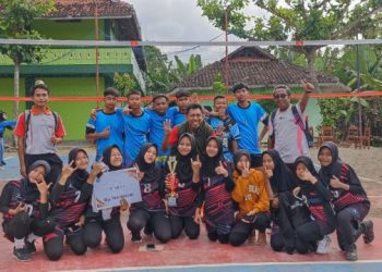Tim Volly MTsN 3 Rembang Ukir Prestasi