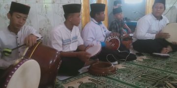 Grup Hadroh Semarakkan Penutupan Pondok Ramadan MTsN 2 Rembang