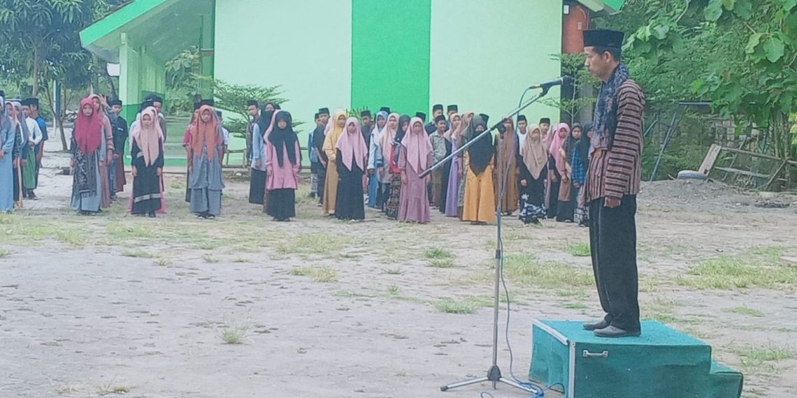 Peringatan Hardiknas, Refleksi Perjuangan Pendidikan di Indonesia