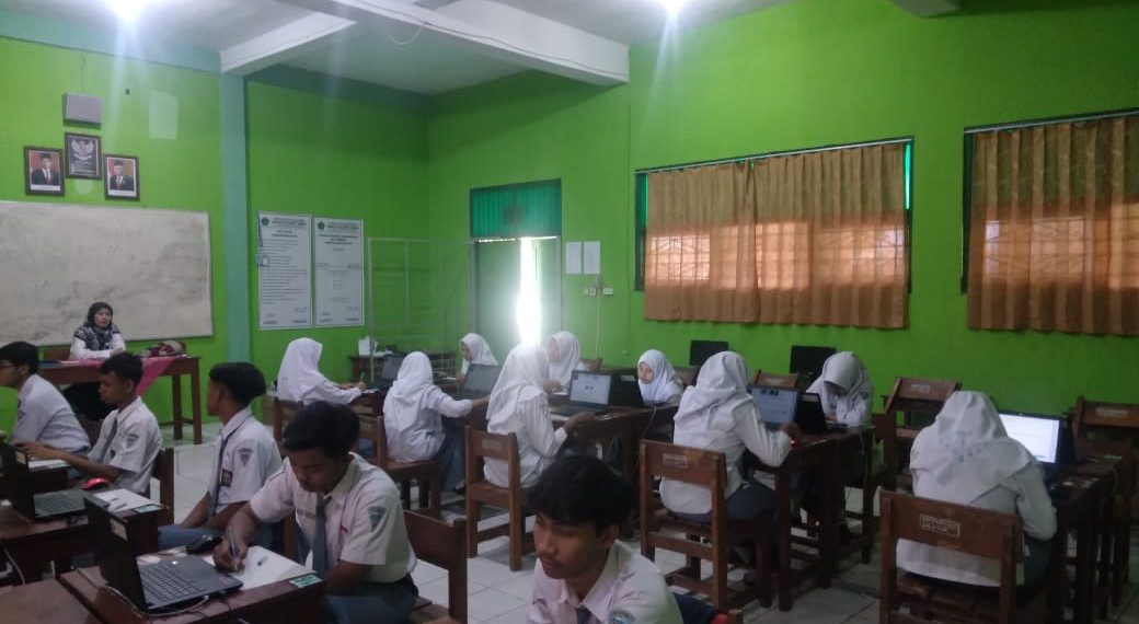 MAN 1 Rembang Sukses Gelar ANBK 2023