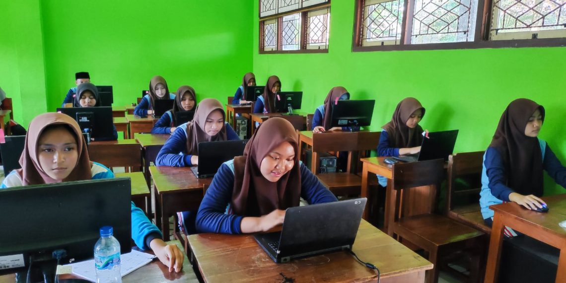 3.256 Siswa MTs Ikuti Asesmen Bakat Minat