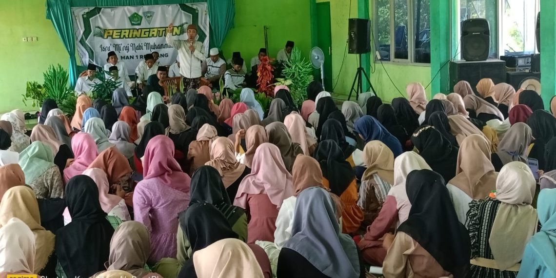 Sambut Bulan Suci Ramadhan, MAN 1 Rembang Gelar Peringatan Isro’ Mi’roj