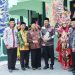 Dirjen Pendis bersama Kakankemenag dan Kepala MAN 2 Rembang