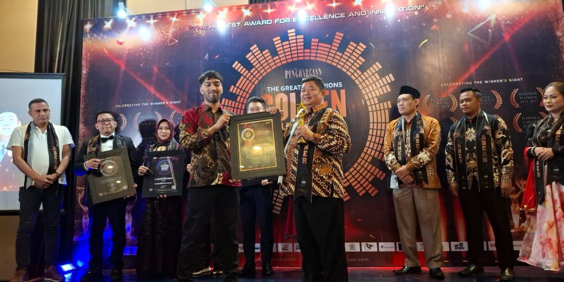 Raih The Great Champions Golden Award Asia 2024 Kategori Best School Winner, MAN 2 Rembang Buktikan Esksistensinya