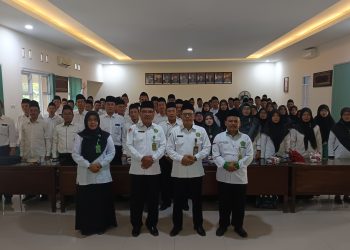 Kemenag Rembang Serahkan 70 SK Penyuluh Agama Islam non ASN, Ini Pesan Kakankemenag