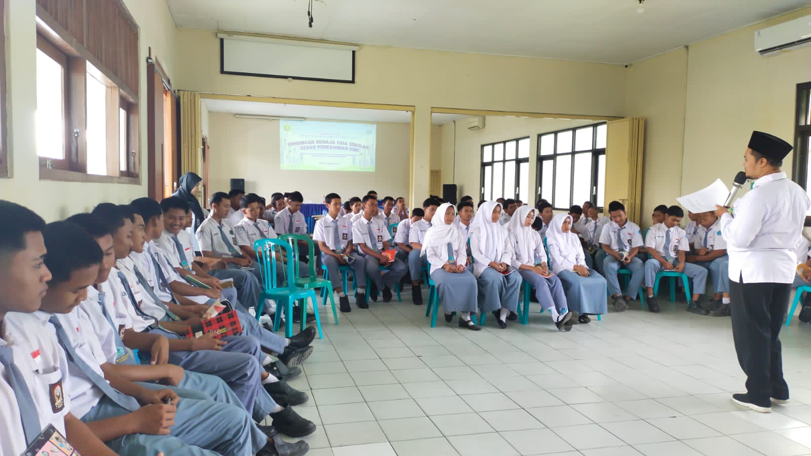 Grand Master Ajak Remaja Sekolah Kenali Diri dan Cegah Nikah Dini