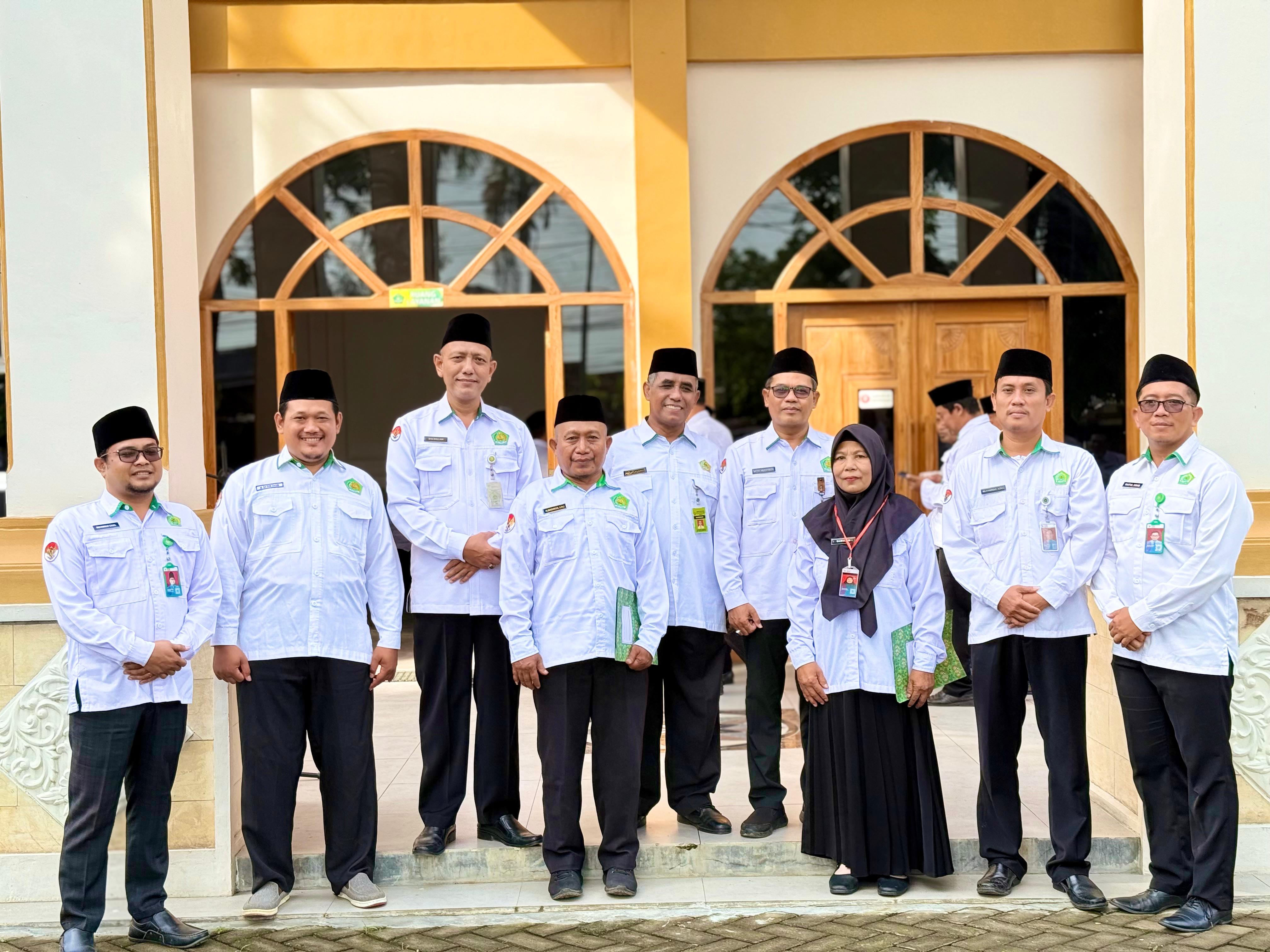 Dua ASN Masuki Mas Purna Tugas, Ini Pesan Kakankemenag Rembang